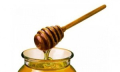 Domácí oživující medový peeling